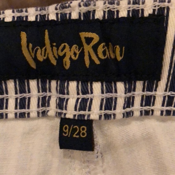 Pants - Picture 5 of 5